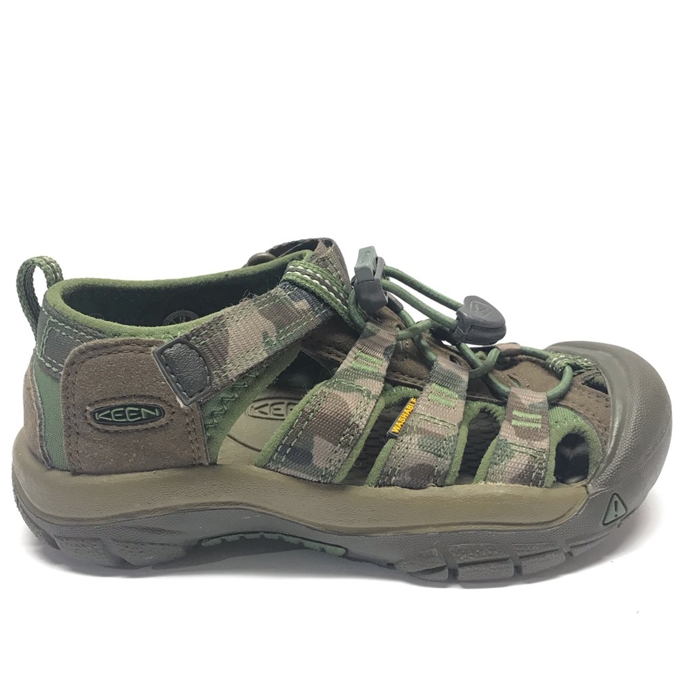 Boys KEEN Waterproof Sandals Green Camo Size 12